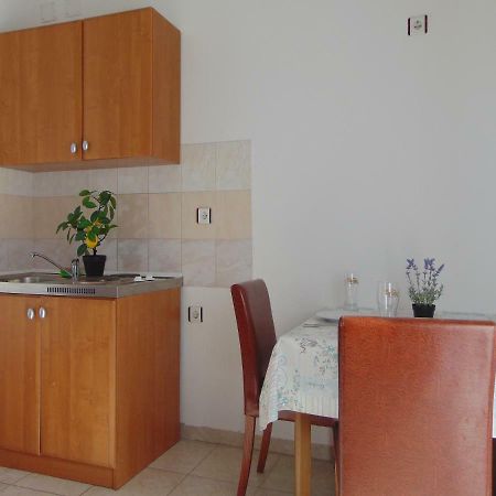 Apartment Maria Zara Esterno foto