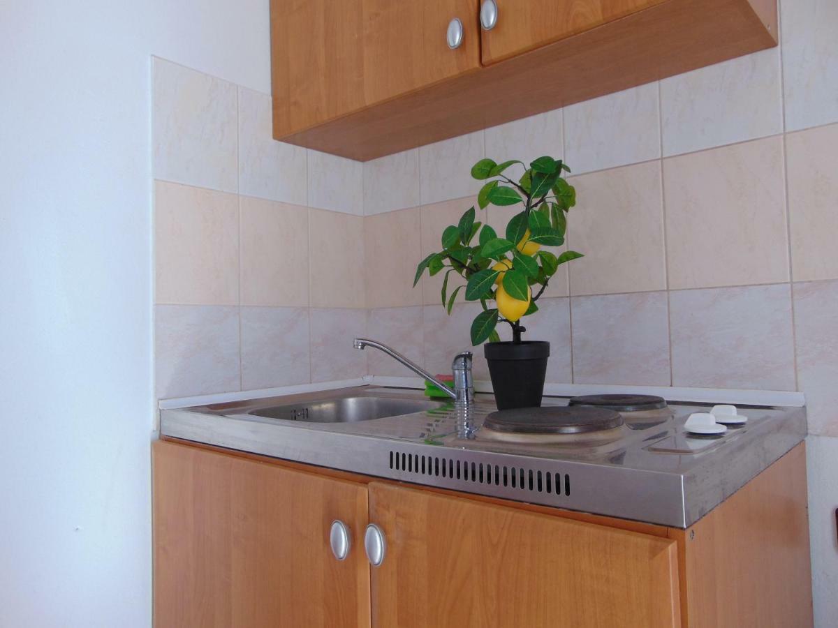 Apartment Maria Zara Esterno foto