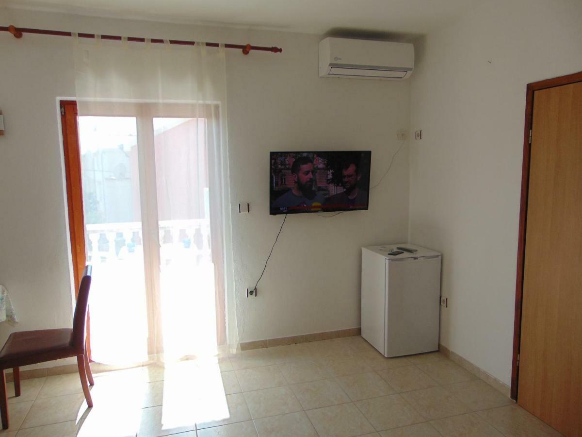 Apartment Maria Zara Esterno foto